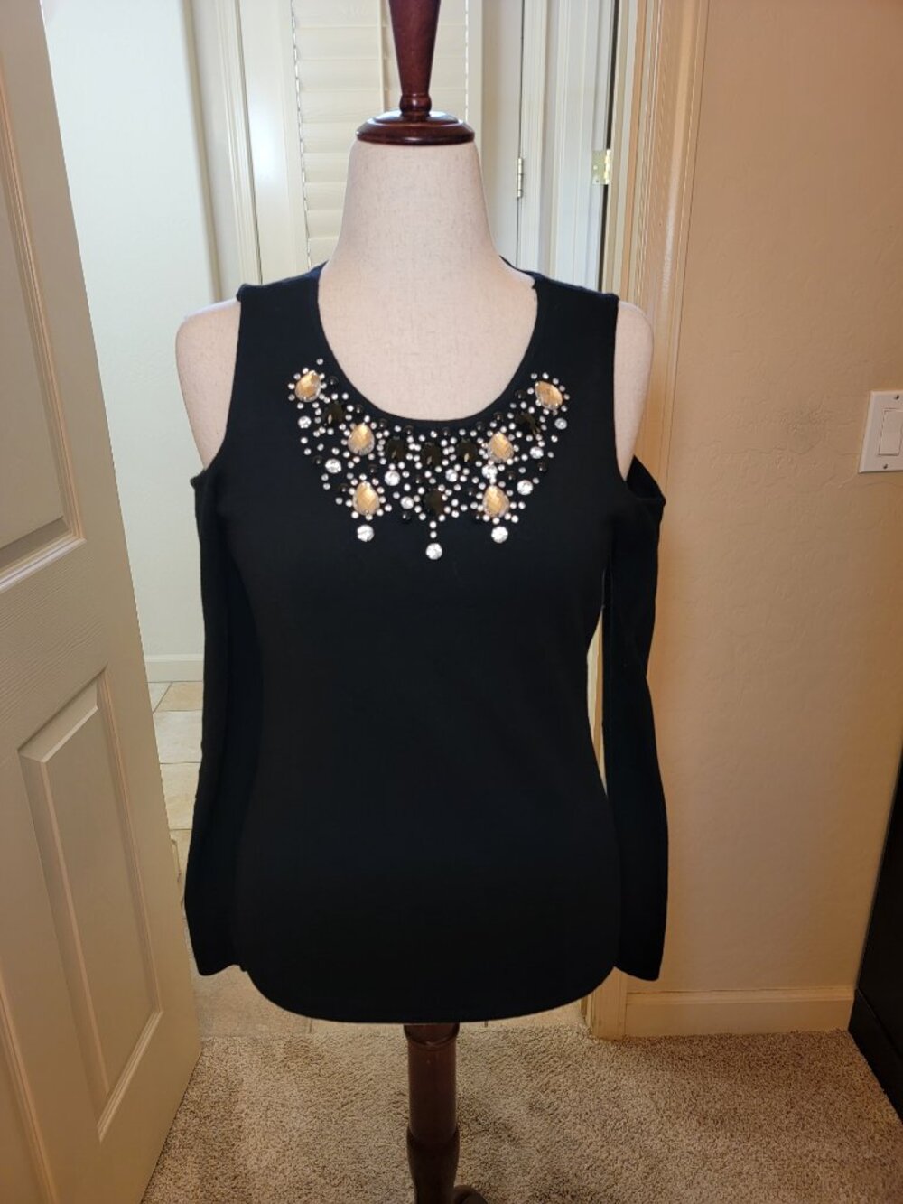NWT!  INC INTERNATIONAL CONCEPTS WOMEN'S EMBELLISHED PULLOVER SWEATER BLACK XL